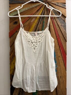 Lilu Cream Crochet-Trim Spaghetti Strap Camisole